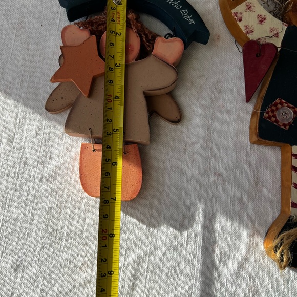 Charming Wood Country Figurines Set - Picture 7 of 9